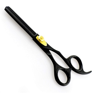 Tijeras de Peluquería Profesionales KOUNAIN, Hechas a Mano, de Acero Inoxidable 420, 6 Pulgadas, Punta Recta y Roma, para Diestros, Color Negro, Filo de Navaja - Product Image 5