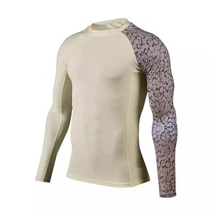 Prix Abordable – Nouveaux Modèles de Rashguards Personnalisés pour Hommes – Manches Longues, Col Rond, Coton, Séchage Rapide, Anti-Plis, Respirant, Haute Qualité - Product Image 1