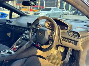 2021 Lambo-rghini Urus Awd Gasolina 4,0 T 650PS V8 Coche usado M-l Arge Suv 1st Generation Urus In - Product Image 6