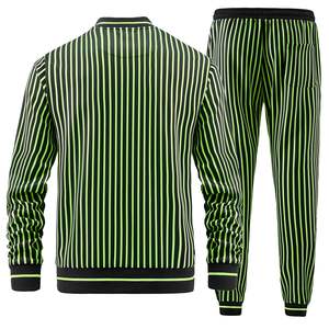 Vente en gros d'ensemble de jogging Slim Fit décontracté personnalisé en polyester léger vêtements de sport respirant survêtements à capuche design solide hiver - Product Image 2