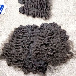 Boucles naturelles Extensions de cheveux humains indiens alignés sur les cuticules brutes Paquets de 100% cheveux vierges bruts Cheveux humains non traités - Product Image 3