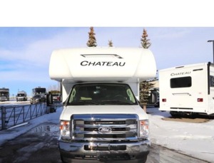 Thor Motor Coach 2025 Chat8au ESpec Essential 22Z Luxe en aluminium Intérieur Snow Leopard pour camping, air et eau - Product Image 6