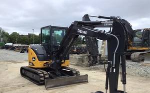 Mini-excavatrice sur chenilles JD 50G d'occasion et neuve, haute efficacité, machine durable, hydraulique pour l'aménagement paysager agricole et la construction - Product Image 4