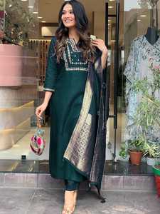 La Mã Lụa Thêu Làm Việc 3 Mảnh Kurti Set & Kurta Pant Dupatta Set Phụ Nữ <span class=keywords><strong>Kurtis</strong></span> Cho Phụ Nữ Trong Ấn Độ Phụ Nữ Dân Tộc Quần Áo - Product Image 2