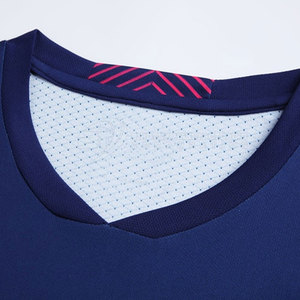 Uniforme de Fútbol de Primera Calidad, Color Personalizado, Ropa Deportiva, Uniforme de Fútbol de Venta Caliente Hecho en Pakistán - Product Image 2