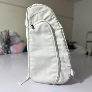 Sac de sport personnalisable à logo tendance 2026, tissu PU, dessus en maille, design pour raquettes de pickleball et de padel, sac d'équipement - Product Image 4