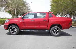 Camioneta Usada Verificada Toyota Hilux Serie 4x4 Doble Cabina Lista para Conducir Gasolina Diésel Transmisión Automática Volante a la Izquierda Stock Japón - Product Image 2