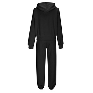 Conjunto de entrenamiento de dos piezas para mujer, chándal con parte superior con capucha y pantalones ajustados, Gymwear, proveedor OEM con opción de etiqueta privada - Product Image 6