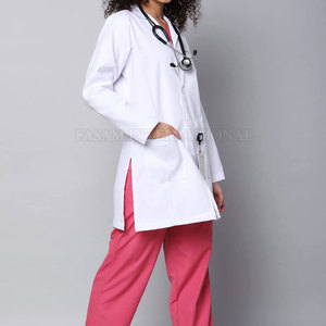 Bata de Laboratorio Ligera, de Alta Calidad, Fabricada con Tela de Algodón, Producto Premium - Product Image 3