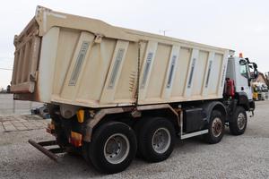 Nouveau camion lourd Shacman ASTRA HD9 8X6 Euro 5 2023, benne basculante, moteur diesel, caméra arrière, direction à gauche 360°, 451-500 CV, automatique - Product Image 4
