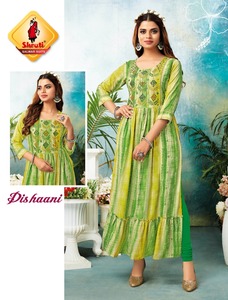 Nyra Cut Kurti ช้อปปิ้งออนไลน์อินเดีย,ผ้าเรยอนสำหรับงานหนักดีไซน์ใหม่งานปักด้วยมือพิมพ์และกระจก - Product Image 5