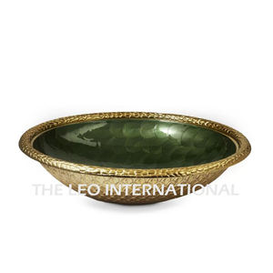 Belle forme de feuille maison bol décoratif argent aluminium métal conception gratuite pour servir des collations aux fruits - Product Image 2