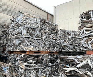 Déchets d'aluminium haute qualité, pureté 99,99 %, modèle 2024, 50 kg, origine DE, déchets d'aluminium pur pour extrusion 6063, à vendre - Product Image 1