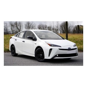 Toyota Prius Usado, Sedán Turbo con Tracción Delantera, Tapicería de Cuero Oscuro, en Venta - Product Image 5
