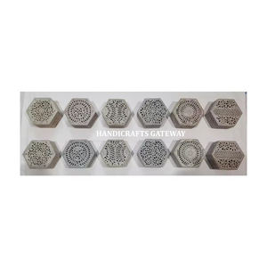 Différents travaux de sculpture personnaliser les boîtes à bijoux en vrac quantité prix d'usine décoratif de haute qualité forme hexagonale - Product Image 1