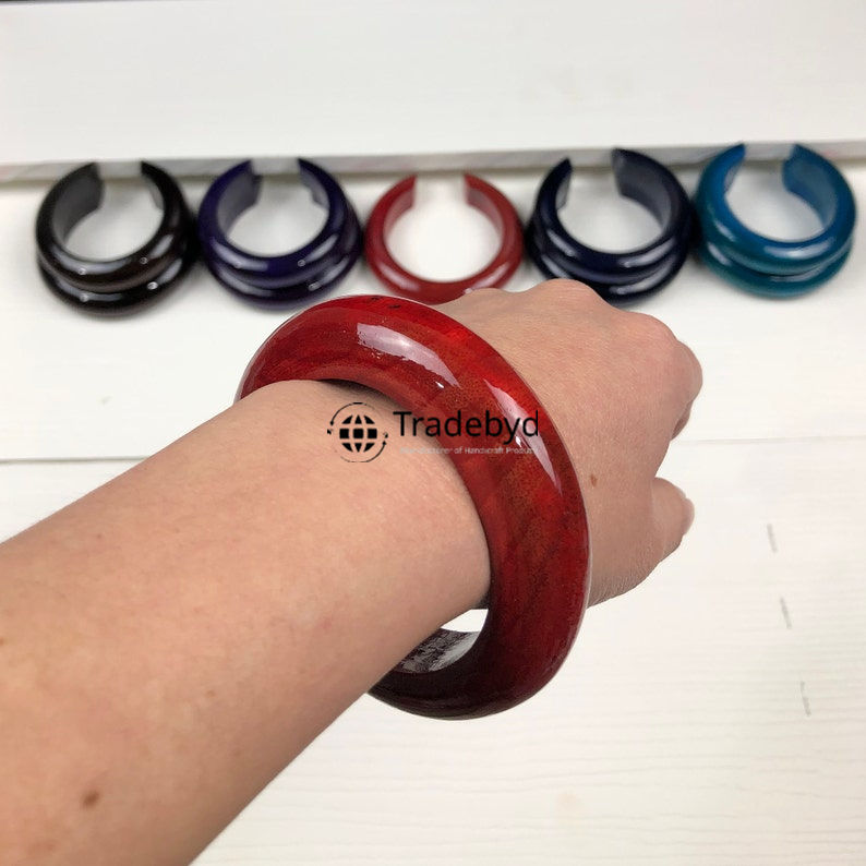 Available in Different Color