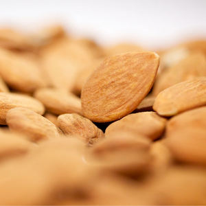 Almendras de la Nueva Cosecha / Almendras Tostadas y Saladas 100% de Grado Premium al por Mayor - Product Image 2