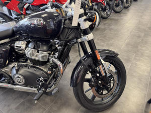 Nouvelles motos Super Meteor 650 2026 en stock - Product Image 3