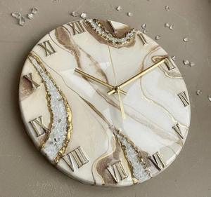 Restaurant de haute qualité et logo personnalisé Décoration d'intérieur Horloge murale en résine de bois époxy faisant de la résine liquide - Product Image 1