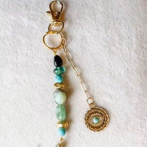 Charme de sac d'intention en cristal porte-clés de pierres précieuses de guérison cadeau spirituel pour elle - Product Image 1