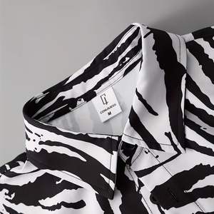 Conjunto de dos piezas de ropa informal de verano para hombre, camisa de manga corta negra, pantalones cortos de secado rápido, transpirable, logotipo personalizado a la moda - Product Image 3