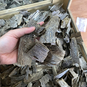 Premium Agarwood Chips Natural Aromatic Wood Fragrance for <b>Diffuser</b> All-Season Use - Product Image 1