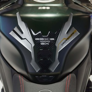 Adesivi Protettivi 3D Personalizzati per Serbatoio Moto Suzuki GSX-S1000GX 2024 - Product Image 1