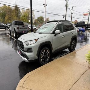 Venta caliente usado Toyota RAV 4 modelo disponible transmisión automática Velocidad máxima bastante usado envío rápido mejor precio Comprar ahora - Product Image 6