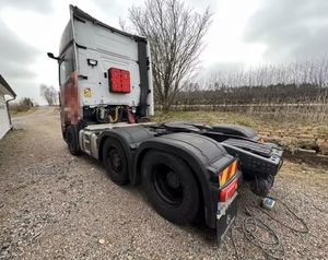 Best!! Heavy Duty Logistics Semi <b>Truck</b> Tractor Head 6x4 Sleeper Cab Diesel Highway Freight <b>Truck</b> - Product Image 4