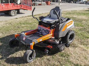 Cortadora de Césped Husqvarna Z254F Edición Especial de 54 Pulgadas con Giro Cero, Motor Kawasaki V-Twin de 23 HP, con Arañazos y Abolladuras, en Venta - Product Image 2