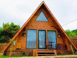 Casa Prefabricada Modular de Madera Maciza, Diseño Triangular Moderno, Edificio de Oficinas, Cocina, Dormitorio, Baño, Pequeño - Product Image 5