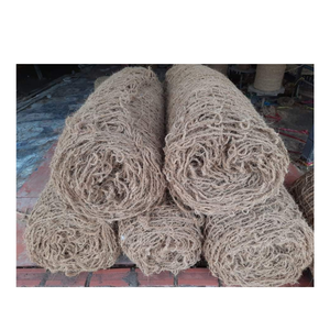 Fuerte cuerda de fibra de coco ideal para el jardín agrícola vinculante artesanía tradicional y uso de materiales de construcción sostenibles - Product Image 1