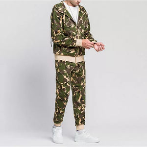 Ropa deportiva personalizada OEM para hombres, chándal de poliéster ligero a prueba de viento, ajustado a holgado, para gimnasio, correr, entrenamiento, ropa de calle - Product Image 3