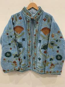 Manteau court brodé indien Veste courte brodée Suzani velours bleu Veste courte Bomber Suzani Veste femme - Product Image 5