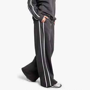 Pantalones Deportivos de Invierno Personalizados con Bordado OEM, Pantalones de Chándal Holgados de Pierna Ancha con Paneles Laterales, Pantalones Básicos de Felpa de Algodón - Product Image 5