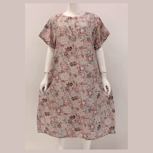 Femmes été décontracté imprimé fleuri à manches courtes genou longueur rayonne chemise de nuit confortable élastique grande taille vêtements de nuit pour femmes - Product Image 6