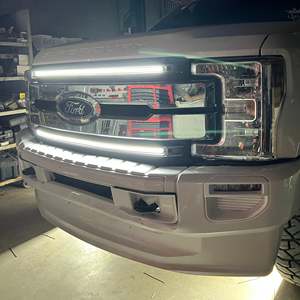 กระจังหน้าแบบ Sequential Switchback สำหรับรถ F250 และ F350 ปี 2017-2019 - Product Image 2