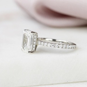 Anillo de diamante cultivado en laboratorio Esmeralda IGI Anillo de diamante creado en laboratorio de oro de 14K para boda y anillo o banda de compromiso - Product Image 3