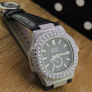 Vente en gros de montres Moissanite glacées | VVS Skeleton Luxury Presidential Design Iced Out Watch - Product Image 1