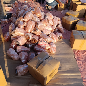 โคมไฟหินคริสตัลสีชมพูหิมาลัยแกะสลักด้วยมือไฟกลางคืนฮวงจุ้ยพร้อมเกลือธรรมชาติบริสุทธิ์สินค้าหัตถกรรมจากธรรมชาติ - Product Image 5