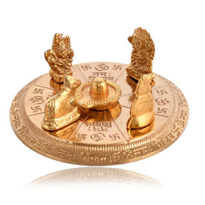 Vaisselle traditionnelle en zinc plaqué or décoratif Shiv Parivar, technique de soudage, décoration de la maison, Thanksgiving, Nouvel An, mariage - Product Image 1