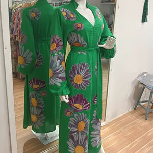 ชุดเดรสแขนยาว ดีไซน์ใหม่ปี 2025 สำหรับผู้หญิง สไตล์มุสลิม สง่างาม เหมาะสำหรับงานปาร์ตี้ งานกลางคืน  ตกแต่งด้วยงานปัก  ชุดเดรสยาวทรงแม็กซี่ คอวี - Product Image 1