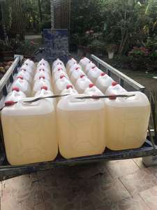 Huile de noix de coco vierge de qualité supérieure adaptée aux applications culinaires en gros - Product Image 3