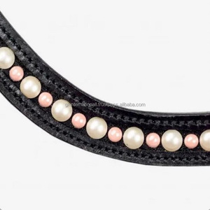 Chaîne bling personnalisée rose clair et blanche perle strass chaîne vague profonde canal vide cuir cheval front band in Full Cob - Product Image 6