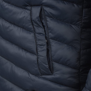 Veste matelassée à capuche légère et respirante pour femme, design tendance, à porter en toutes saisons, à manches longues, entièrement zippée, imperméable et pliable - Product Image 6