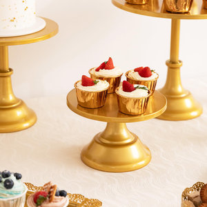 ที่วางเค้กโลหะสีทองจานเสิร์ฟของหวานคัพเค้กแบบวินเทจสำหรับงานแต่งงานวันเกิดวันวาเลนไทน์งานปาร์ตี้ - Product Image 4