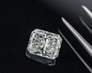 0.40 CT Radiant CUT Lab ที่ปลูกเพชร D ได้รับการรับรอง VS2 IGI หลวมได้รับการรับรอง HPHT CVD - Product Image 4