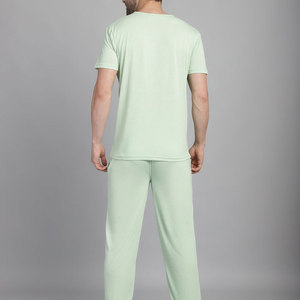 Conjunto de camiseta y pantalón de algodón puro de media manga para hombre sólido Mejor artículo Nueva llegada Pakistán Venta de conjunto de Camiseta y pantalón para hombre - Product Image 5