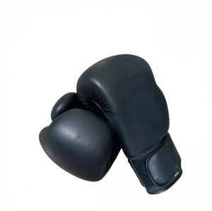 Guantes de boxeo de ajuste regular de cuero Premium de alta calidad Impresión de logotipo totalmente personalizable a la venta para artes marciales y boxeo - Product Image 2