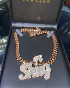 Colgante de Letra Inicial con Corona, Chapado en Plata de 14K, con Diamante de 3 Quilates, Certificado IGI, Clásico, para Niños, Bodas, Fiestas, Hinduismo, Plata de Ley - Product Image 2